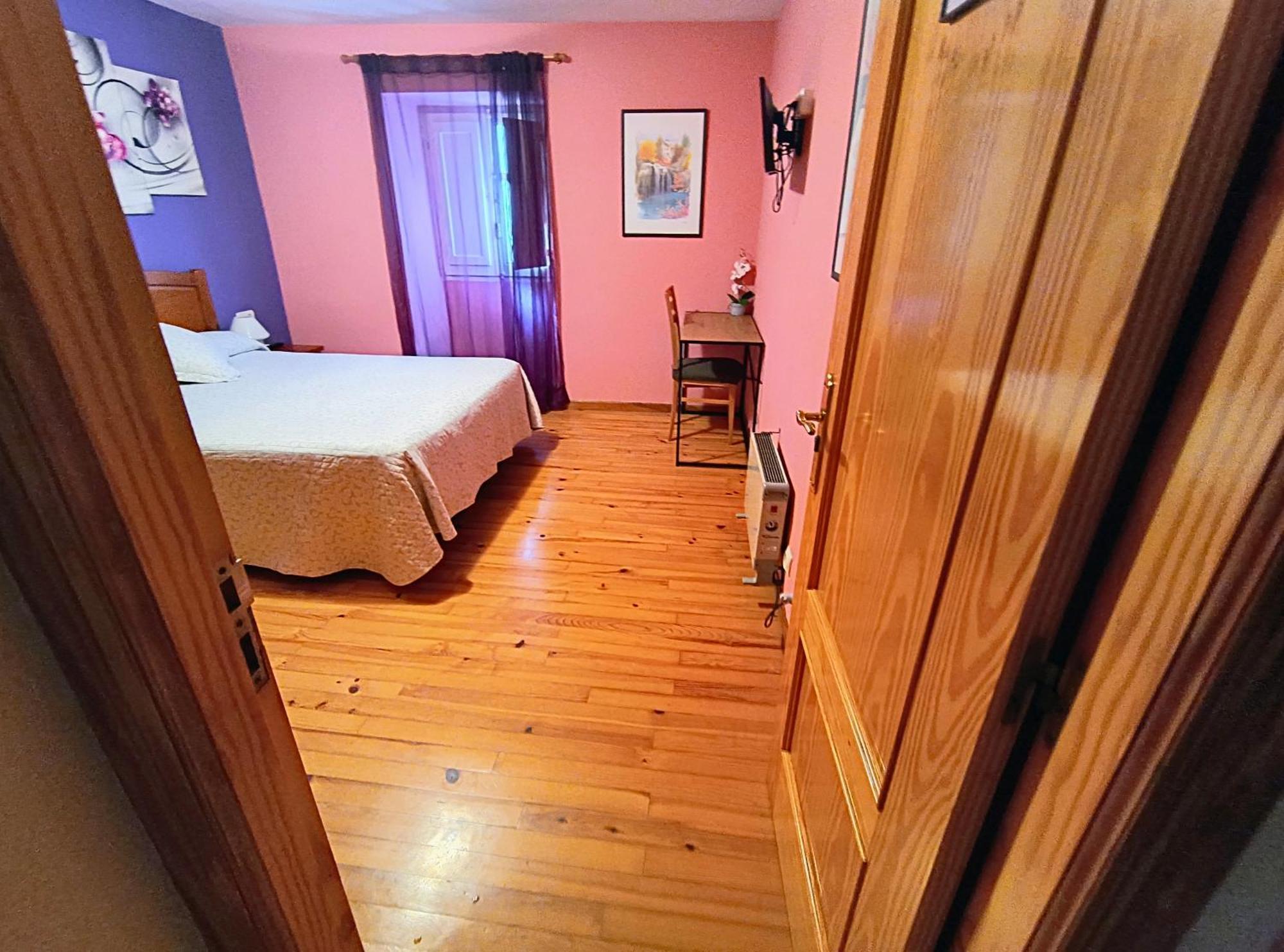 Hostal Betelu Buitenkant foto